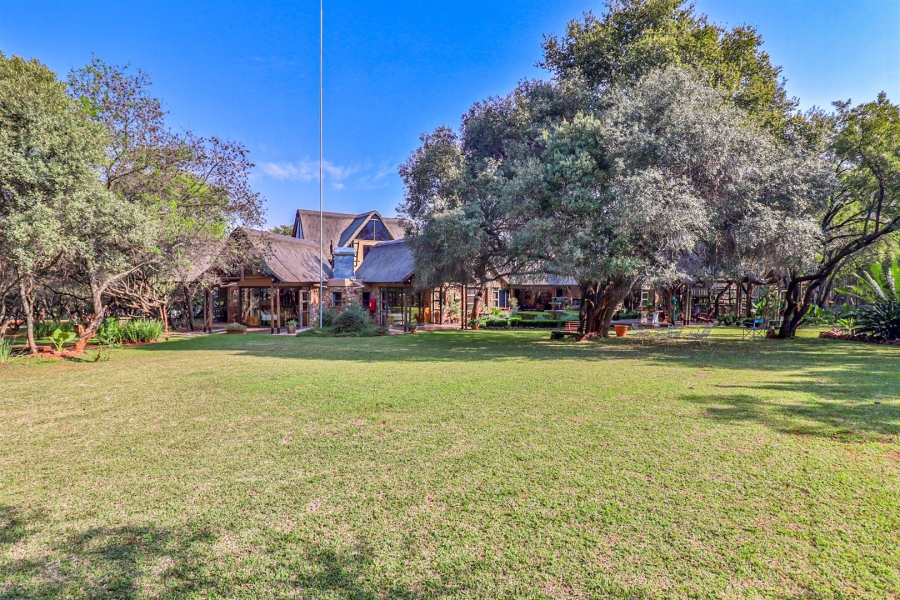 4 Bedroom Property for Sale in Kosmos North West